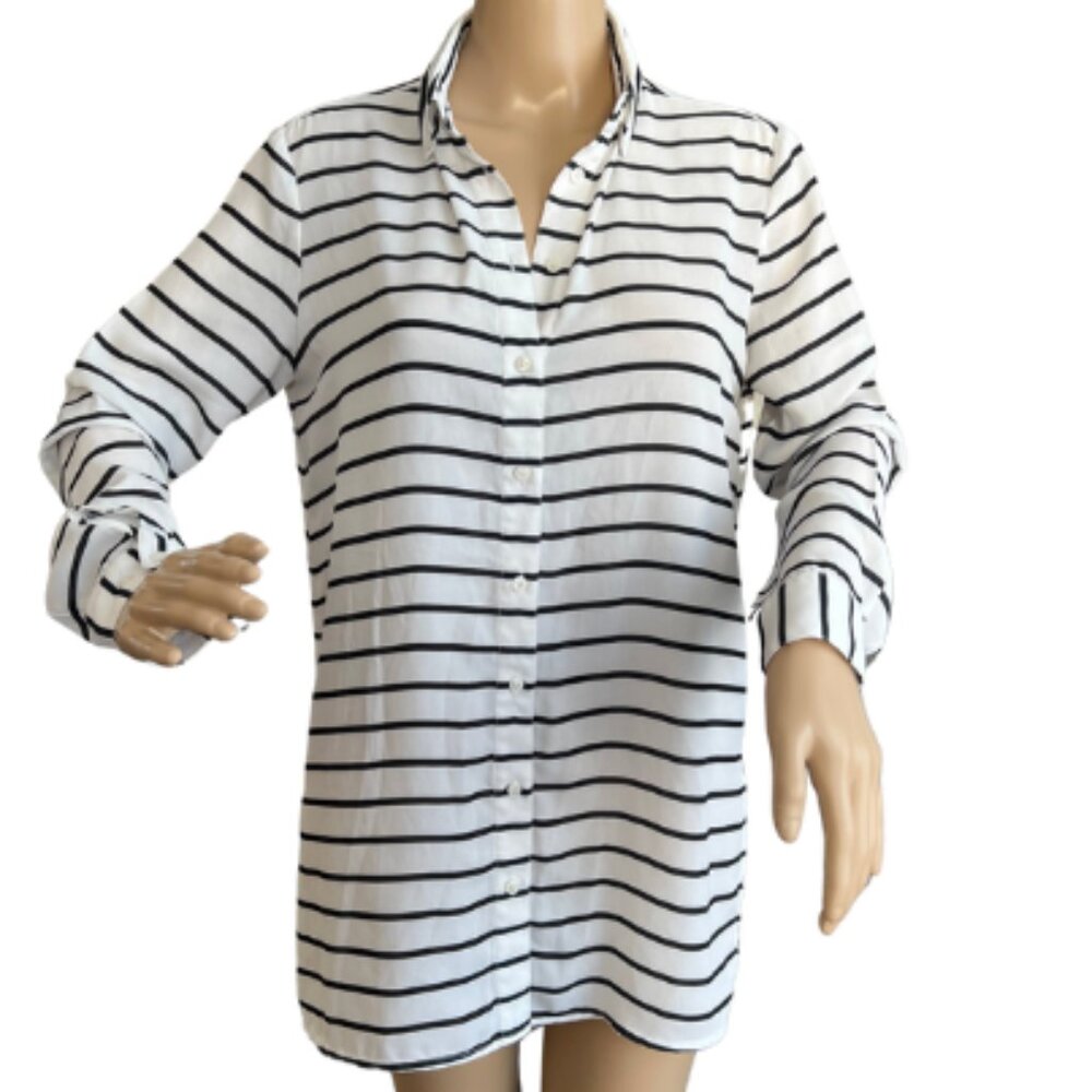 TRISTAN Striped Button-Down Lounge Shirt / Size Small